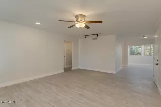 Photo #2: 6178310 Listing