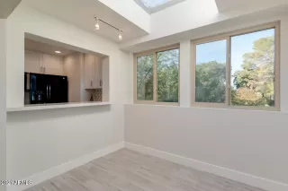 Photo #6: 6178310 Listing