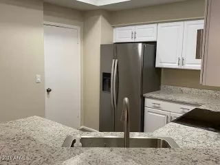 Photo #5: 6178371 Listing