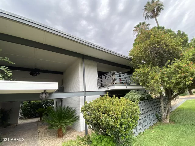 MLS: 6178372 Condo For Sale