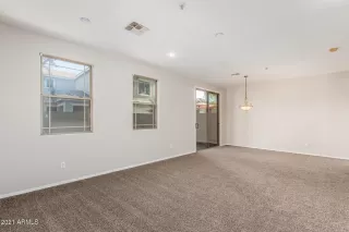 Photo #2: 6178402 Listing