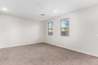 Photo #4: 6178402 Listing