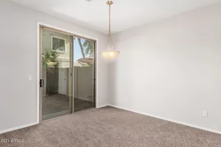 Photo #6: 6178402 Listing