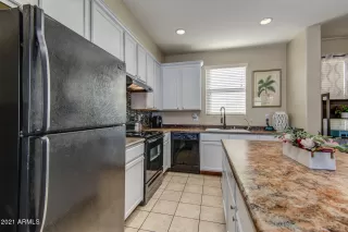 Photo #2: 6178422 Listing 