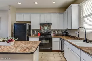 Photo #3: 6178422 Listing 