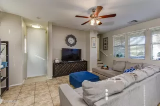 Photo #6: 6178422 Listing 