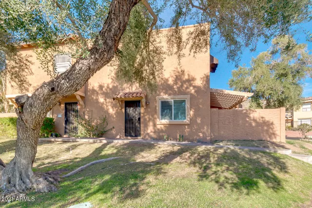 MLS: 6178506 Condo For Sale