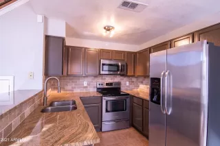 Photo #3: 6178531 Listing