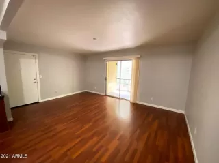 Photo #3: 6178612 Listing