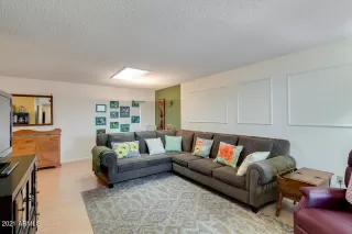 Photo #2: 6178632 Listing