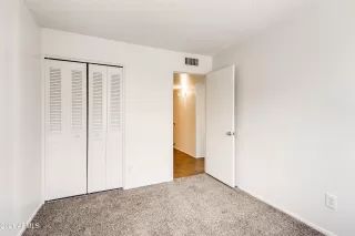 Photo #3: 6178641 Listing