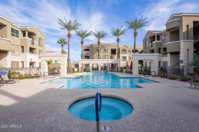 MLS: 6178664 Condo For Sale