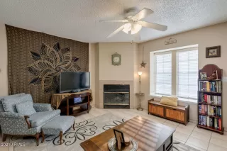 Photo #6: 6178668 Listing