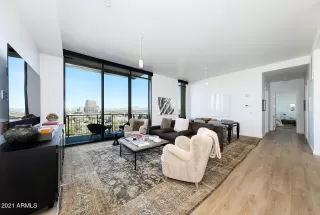 Photo #2: 6178792 Listing