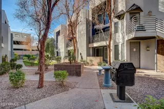 Photo #2: 6178842 Listing