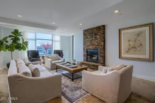 Photo #2: 6179002 Listing