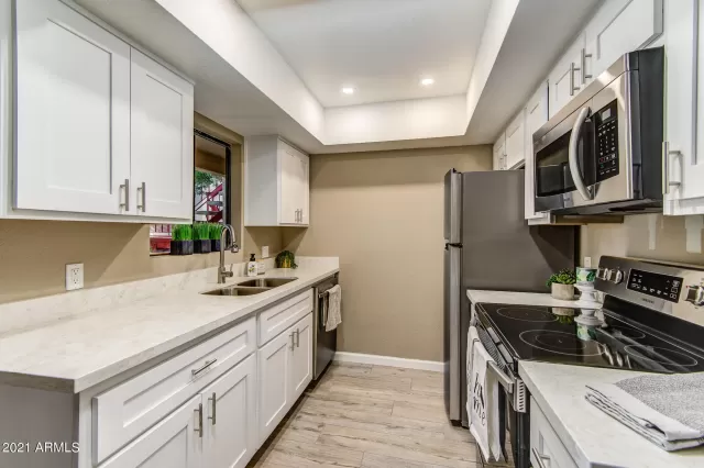 MLS: 6179260 Condo For Sale