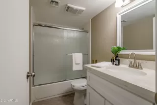 Photo #3: 6179260 Listing