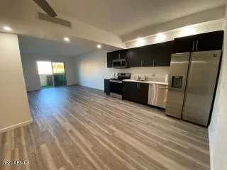 Photo #2: 6179268 Listing