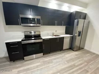 Photo #3: 6179268 Listing