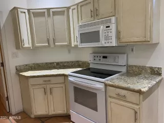 Photo #2: 6179367 Listing