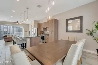 Photo #2: 6179430 Listing