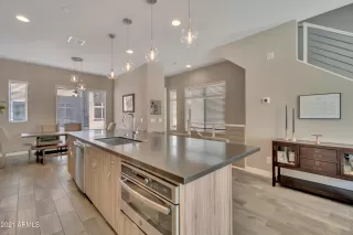 Photo #3: 6179430 Listing