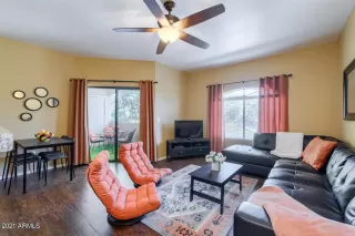 Photo #5: 6179463 Listing