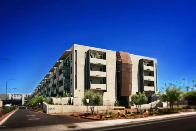 MLS: 6179478 Condo For Sale