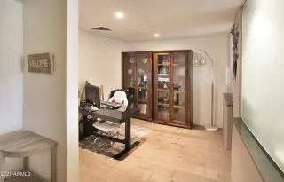 Photo #6: 6179478 Listing