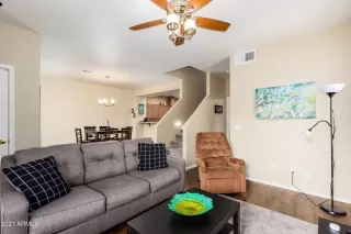 Photo #2: 6179587 Listing 