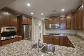 Photo #4: 6179593 Listing 