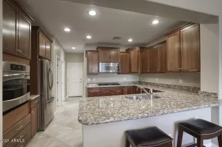 Photo #5: 6179593 Listing 