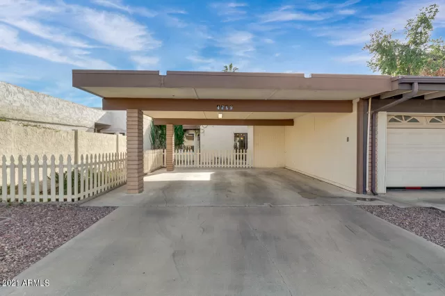 MLS: 6179637 Condo For Sale