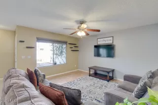 Photo #5: 6179637 Listing