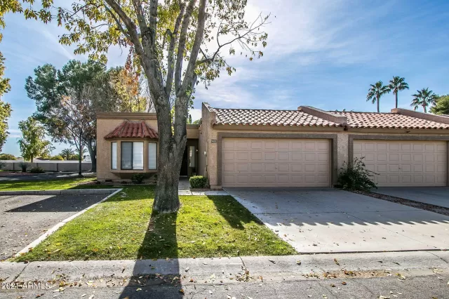 MLS: 6179710 Condo For Sale