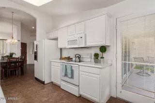 Photo #5: 6179788 Listing 