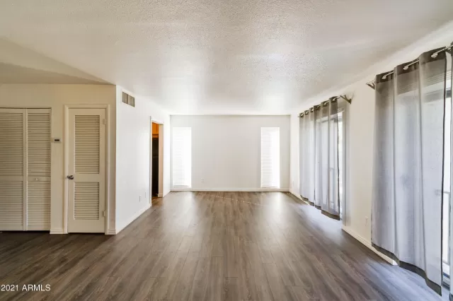 MLS: 6179807 Condo For Sale