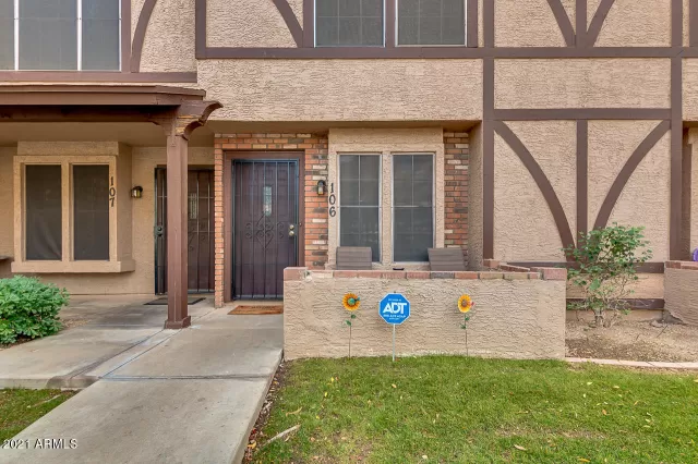 MLS: 6179942 Condo For Sale