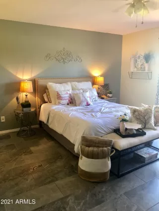 Photo #4: 6179969 Listing