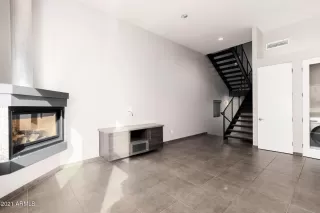 Photo #4: 6179981 Listing