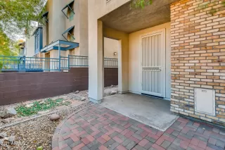 Photo #2: 6179985 Listing