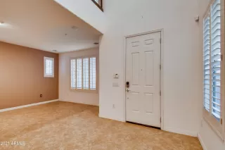 Photo #3: 6179985 Listing