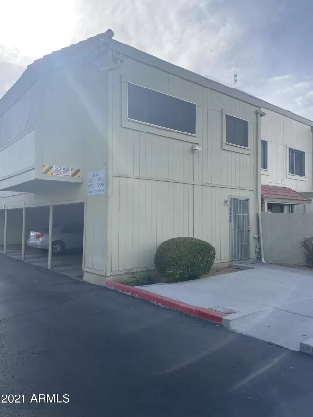 MLS: 6179988 Condo For Sale