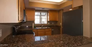 Photo #1: 6180029 Listing 