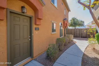 Photo #2: 6180078 Listing 