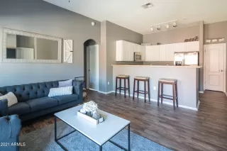 Photo #4: 6180078 Listing 