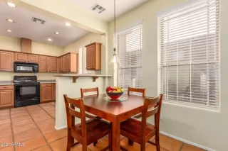 Photo #4: 6180082 Listing 