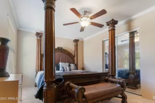 Photo #5: 6180129 Listing