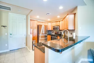 Photo #3: 6180235 Listing 